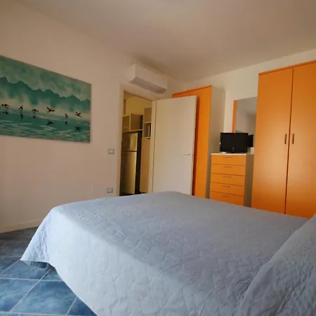 Appartement Souvenir 6 *